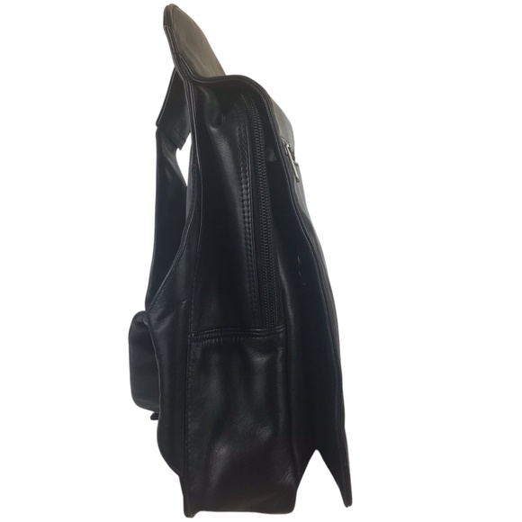 Danier Black Leather Bag - Picture 5 of 16